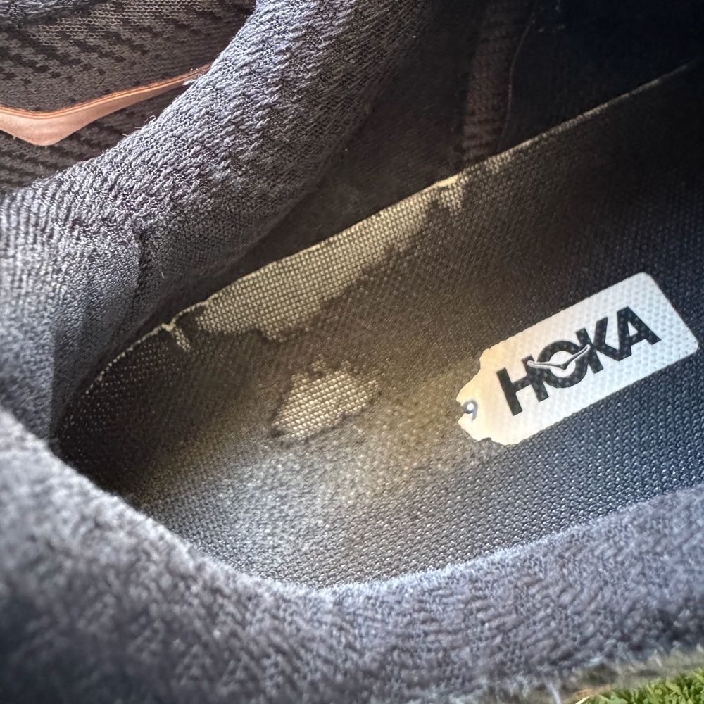 Hoka One One Black Clifton 9 Women’s Sneakers - Picture 12 of 12